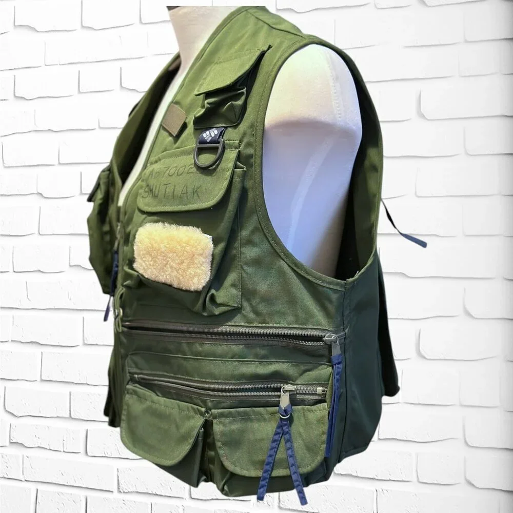 Vintage Columbia Sportswear Green Utility Vest – Timeless Outdoor Style!  Med - Picture 9 of 9
